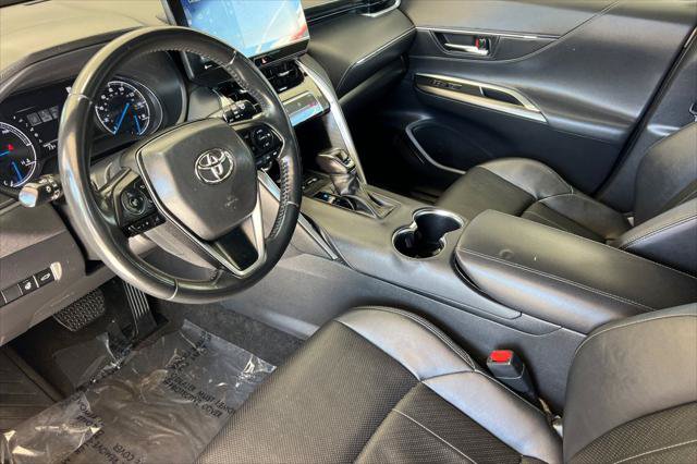 Certified 2022 Toyota Venza Limited AWD/4WD image 11