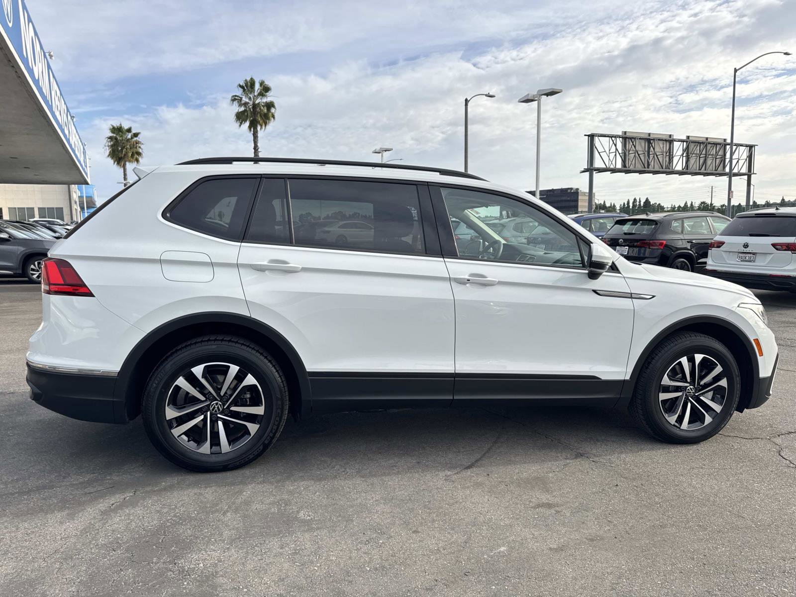 Certified 2023 Volkswagen Tiguan S image 6