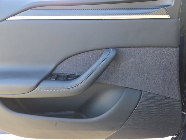 Used 2022 Tesla Model S Plaid image 28