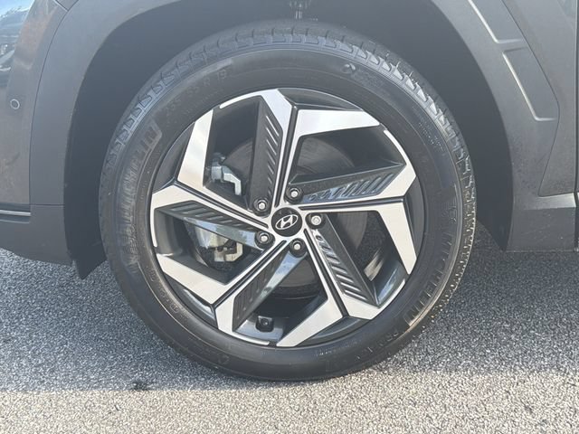 Certified 2023 Hyundai Tucson Limited AWD/4WD image 11
