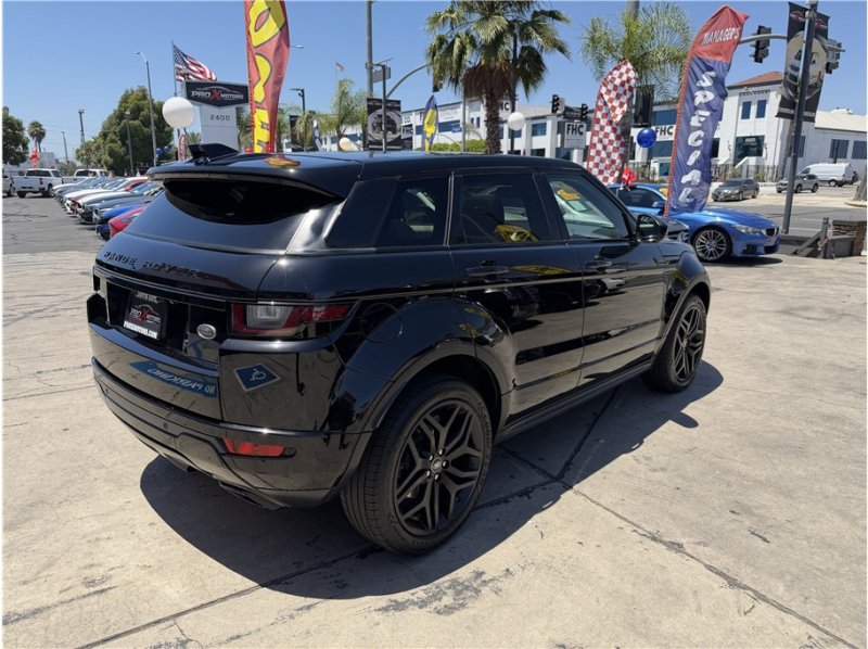 Used 2018 Land Rover Range Rover Evoque HSE Dynamic AWD/4WD image 13