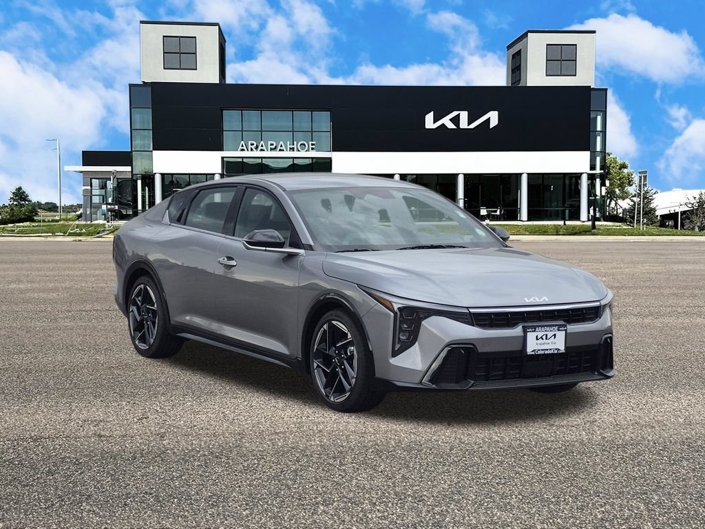 New 2026 Kia K4 GT-Line FWD image 2