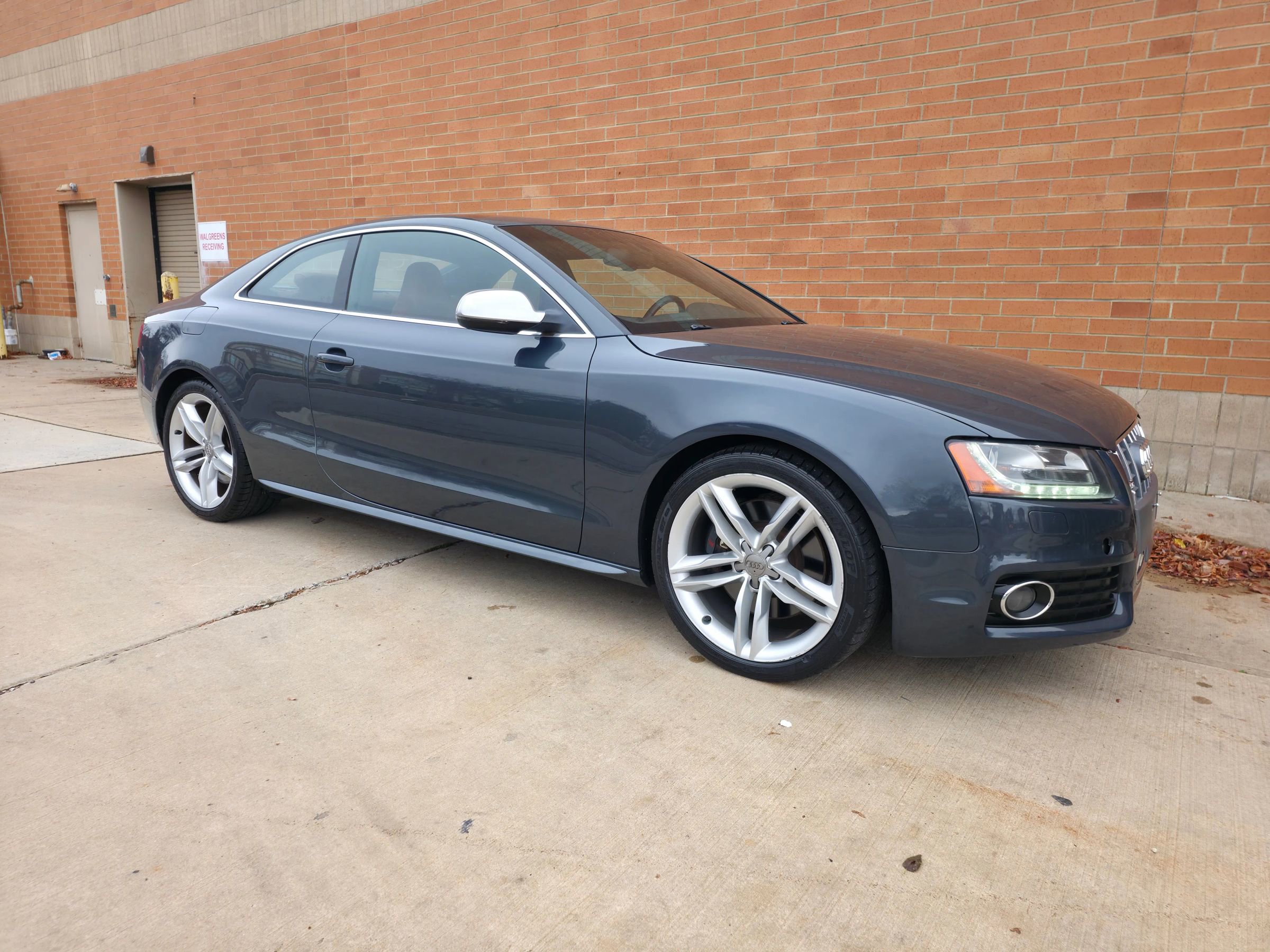 Used 2011 Audi S5 Prestige image 4