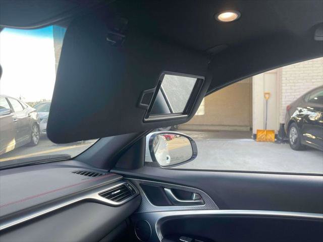Used 2023 Genesis G70 2.0T w/ Sport Prestige Package image 32