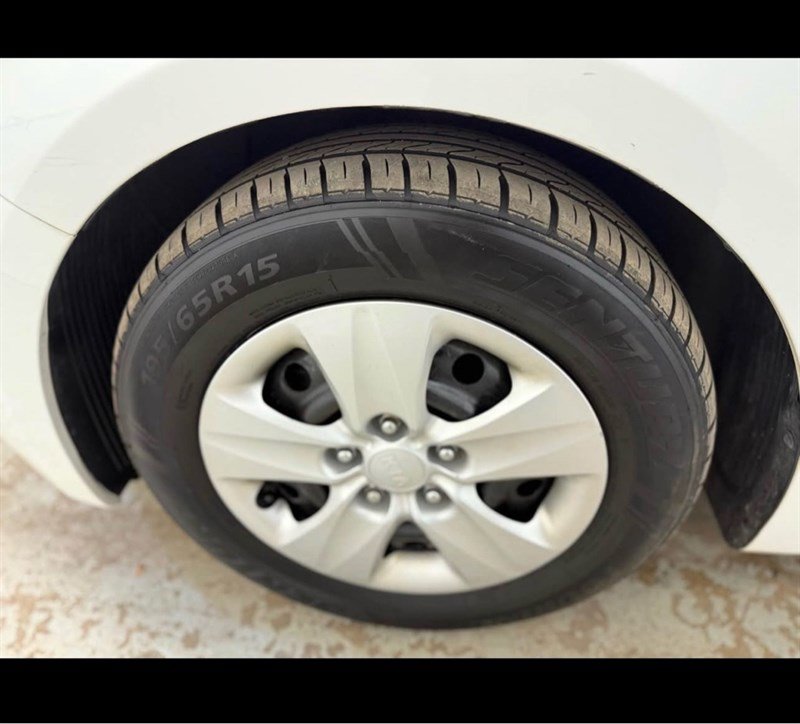 Used 2016 Kia Forte LX image 8