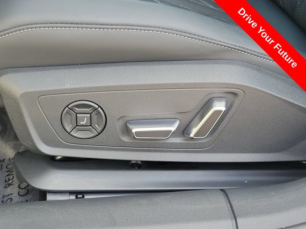 Used 2025 Audi S5 Premium Plus AWD/4WD image 18