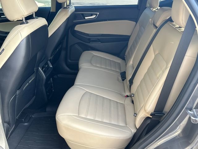 Used 2022 Ford Edge SEL w/ Convenience Package image 24