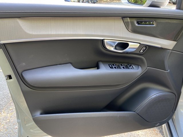 New 2026 Volvo XC90 B6 Ultra image 12