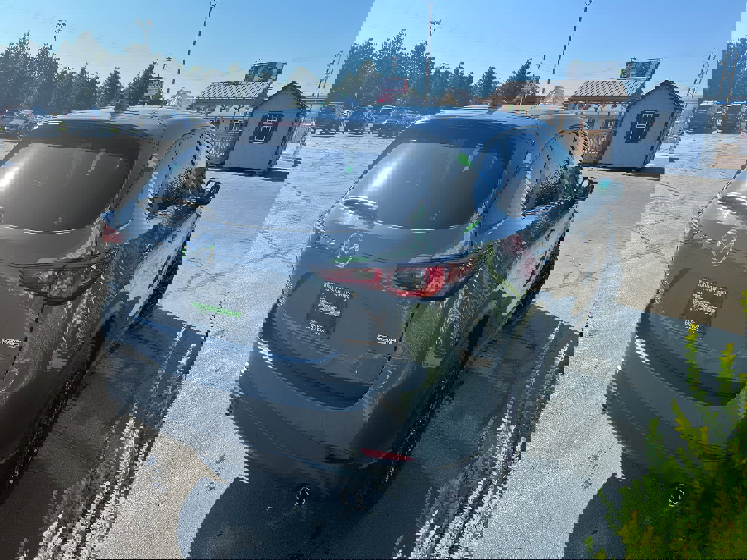 Used 2023 MAZDA CX-5 Carbon Edition image 4