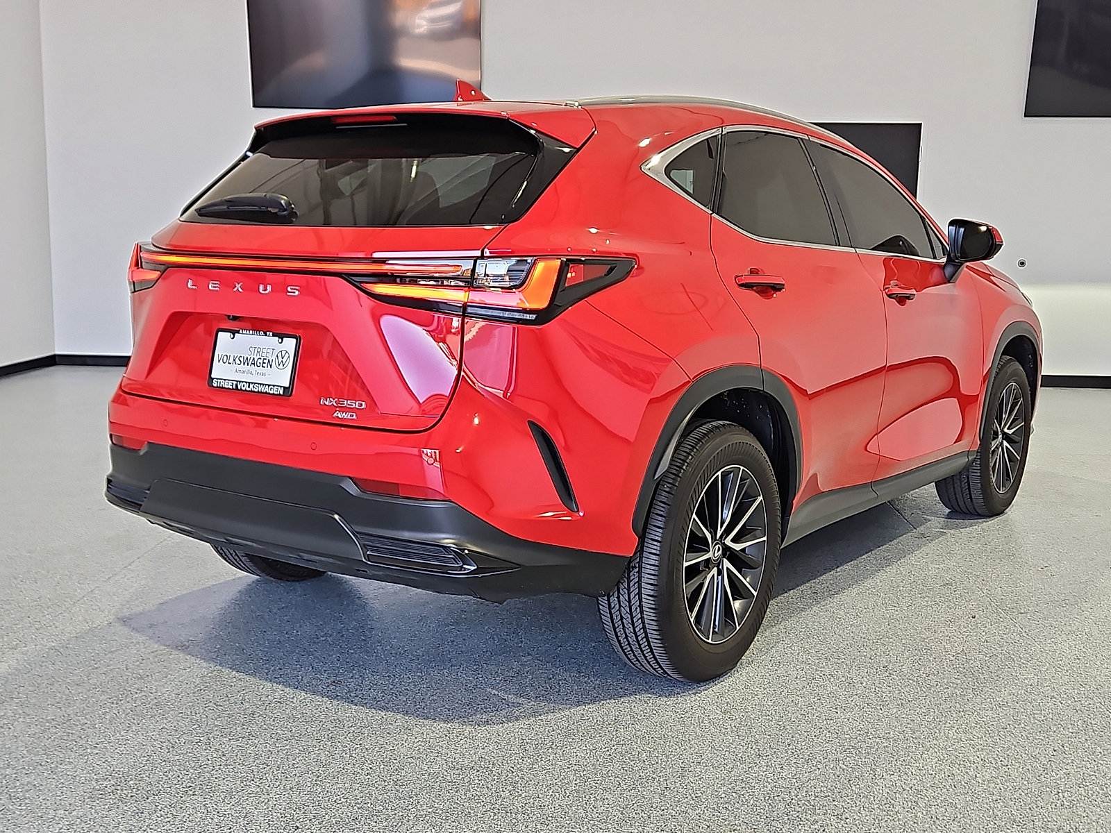 Used 2024 Lexus NX 350 AWD w/ Vision Package image 4