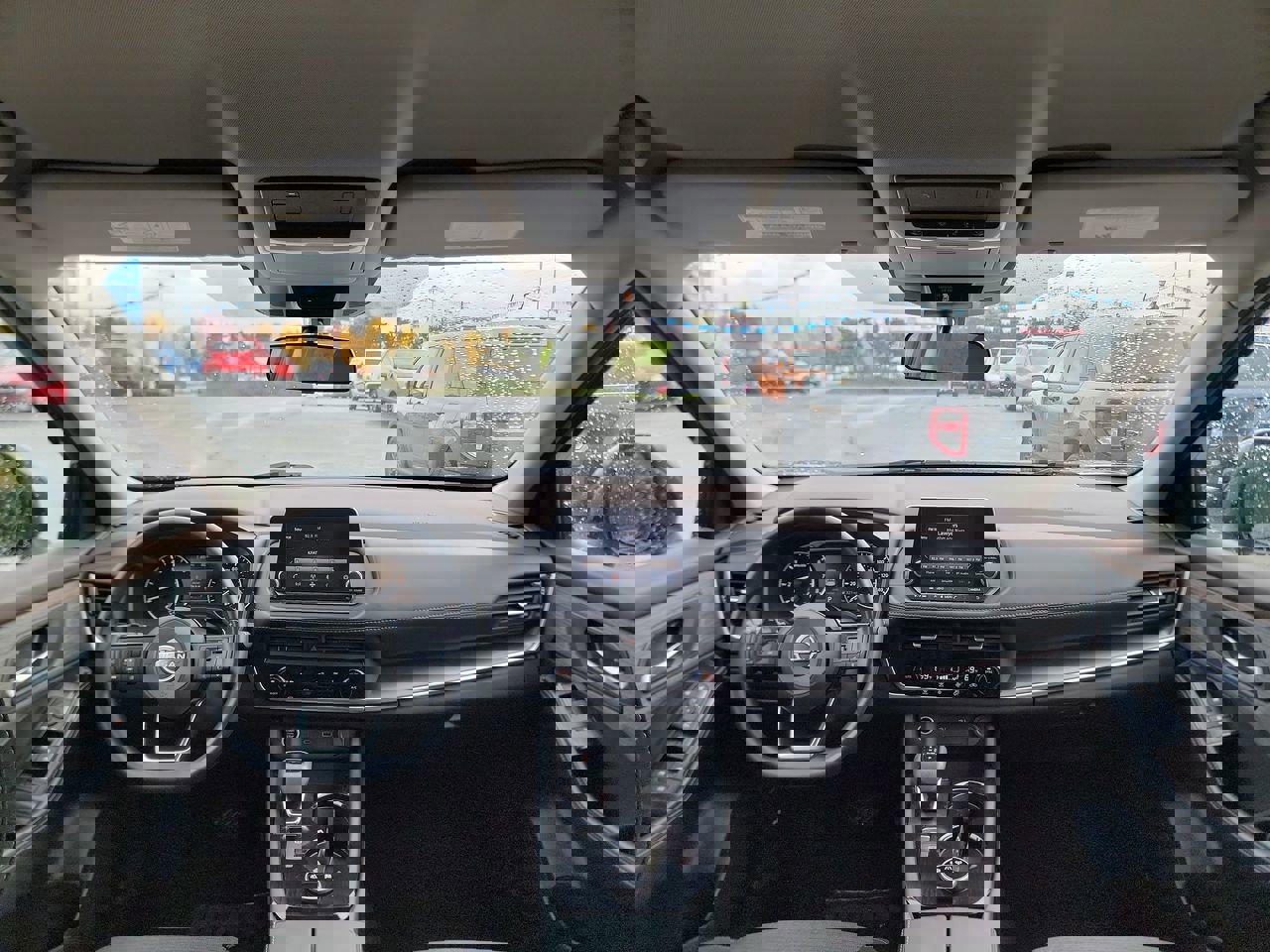 Used 2023 Nissan Rogue SV image 25