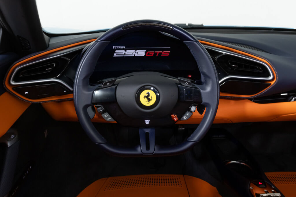 Used 2024 Ferrari 296 GTS RWD image 32