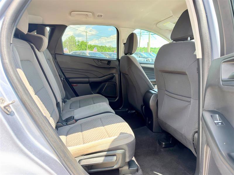 Used 2022 Ford Escape SE AWD/4WD image 25