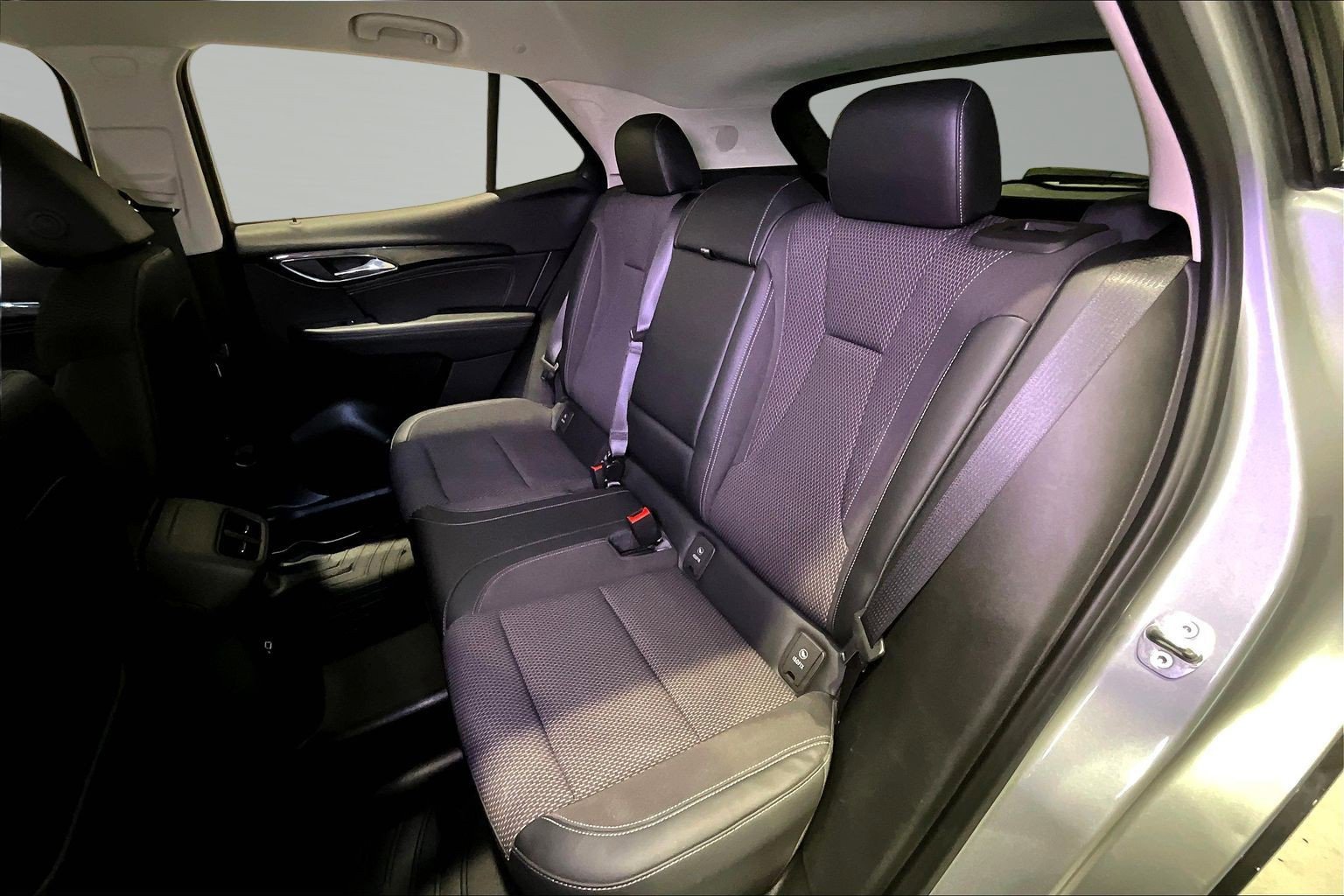 Used 2023 Buick Envision Preferred w/ Sport Touring Package AWD/4WD image 21