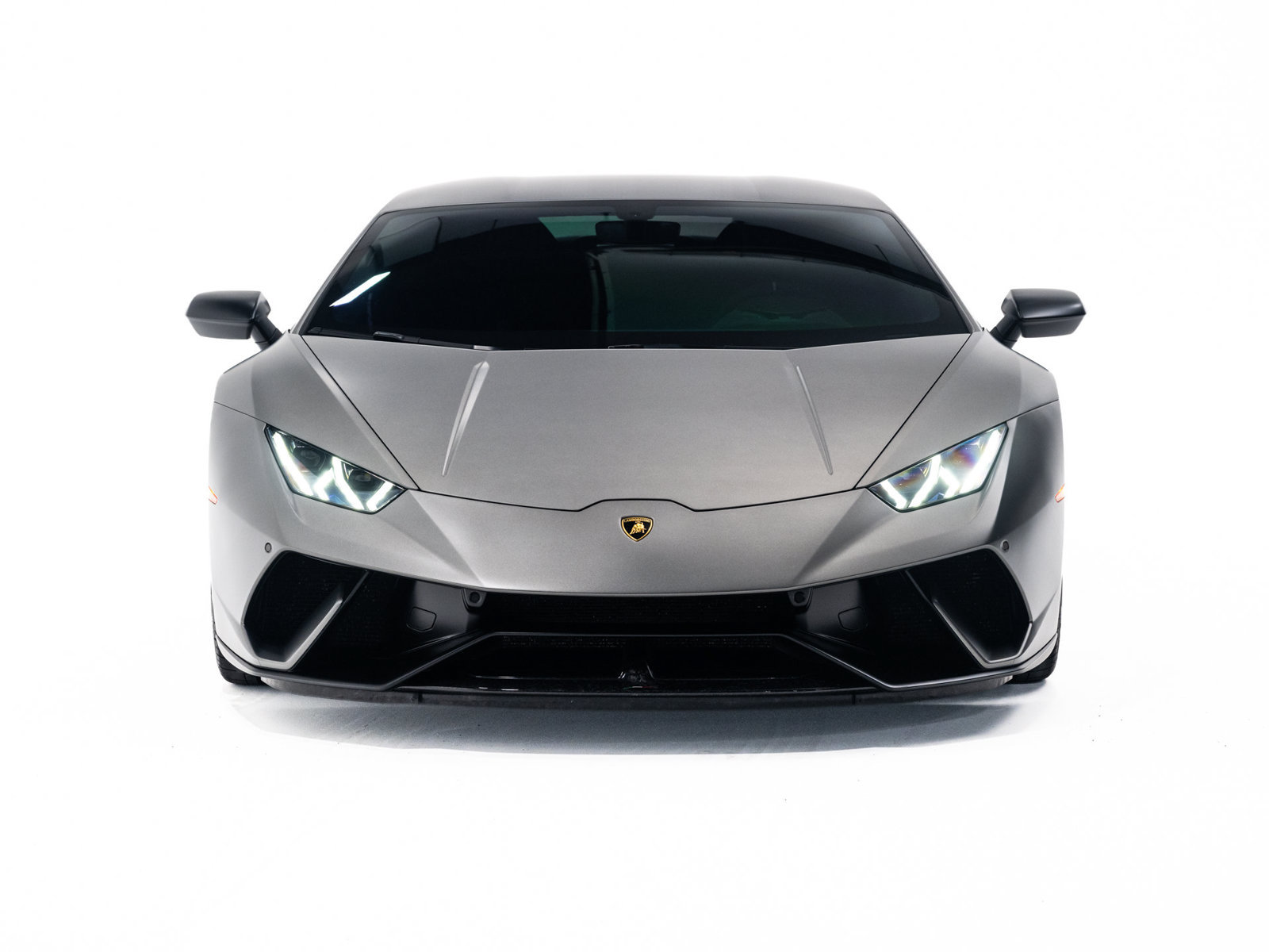 Used 2018 Lamborghini Huracan Performante AWD/4WD image 9