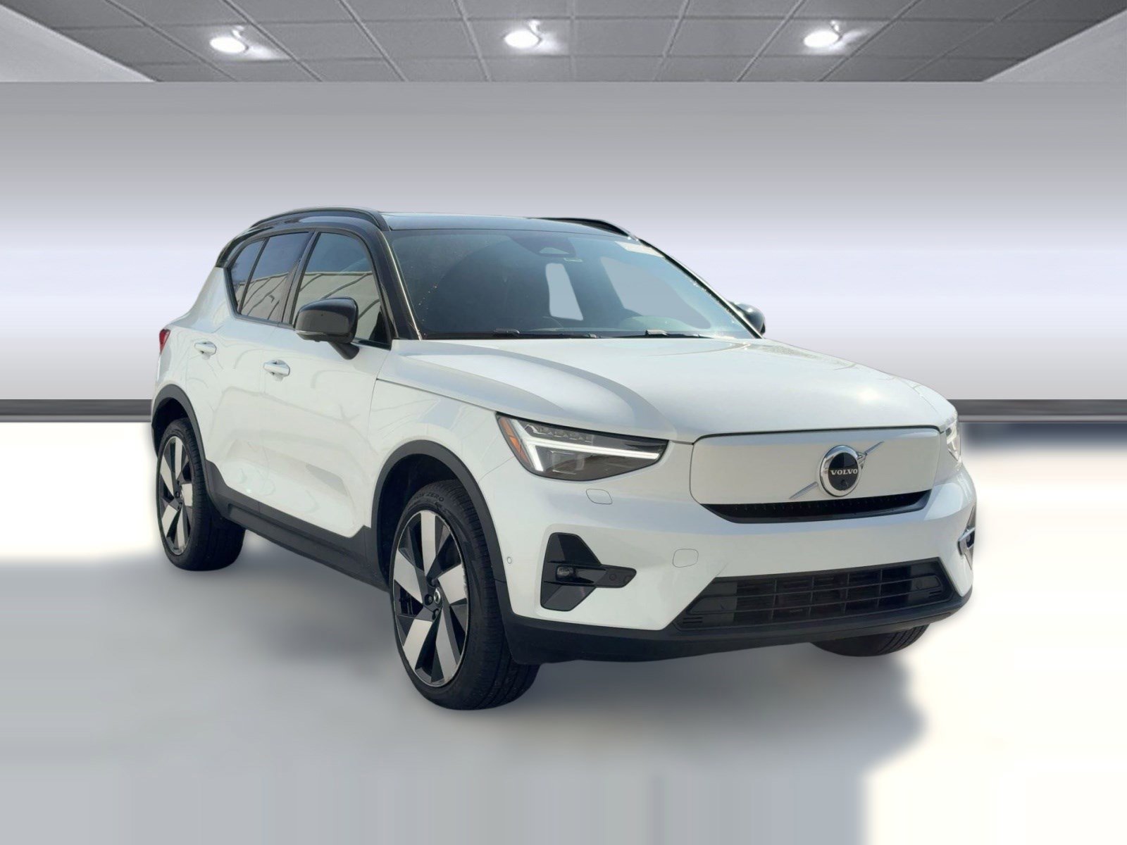 Certified 2023 Volvo XC40 Recharge Ultimate image 7