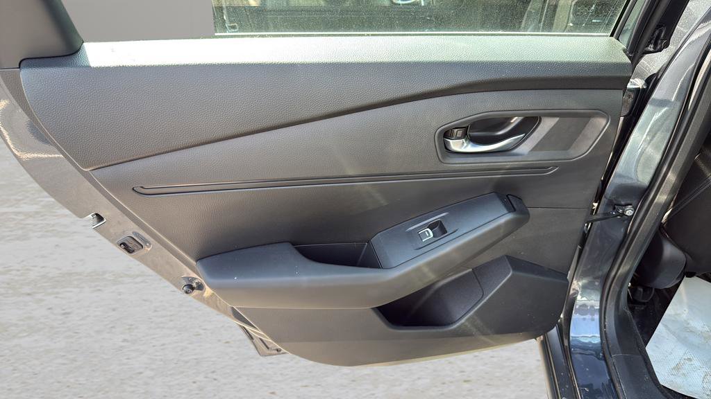 Used 2025 Honda Accord LX image 13