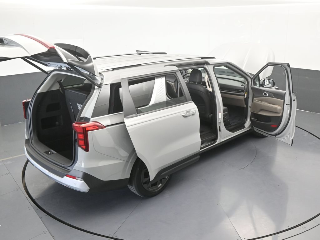 Used 2025 Kia Carnival EX FWD image 73