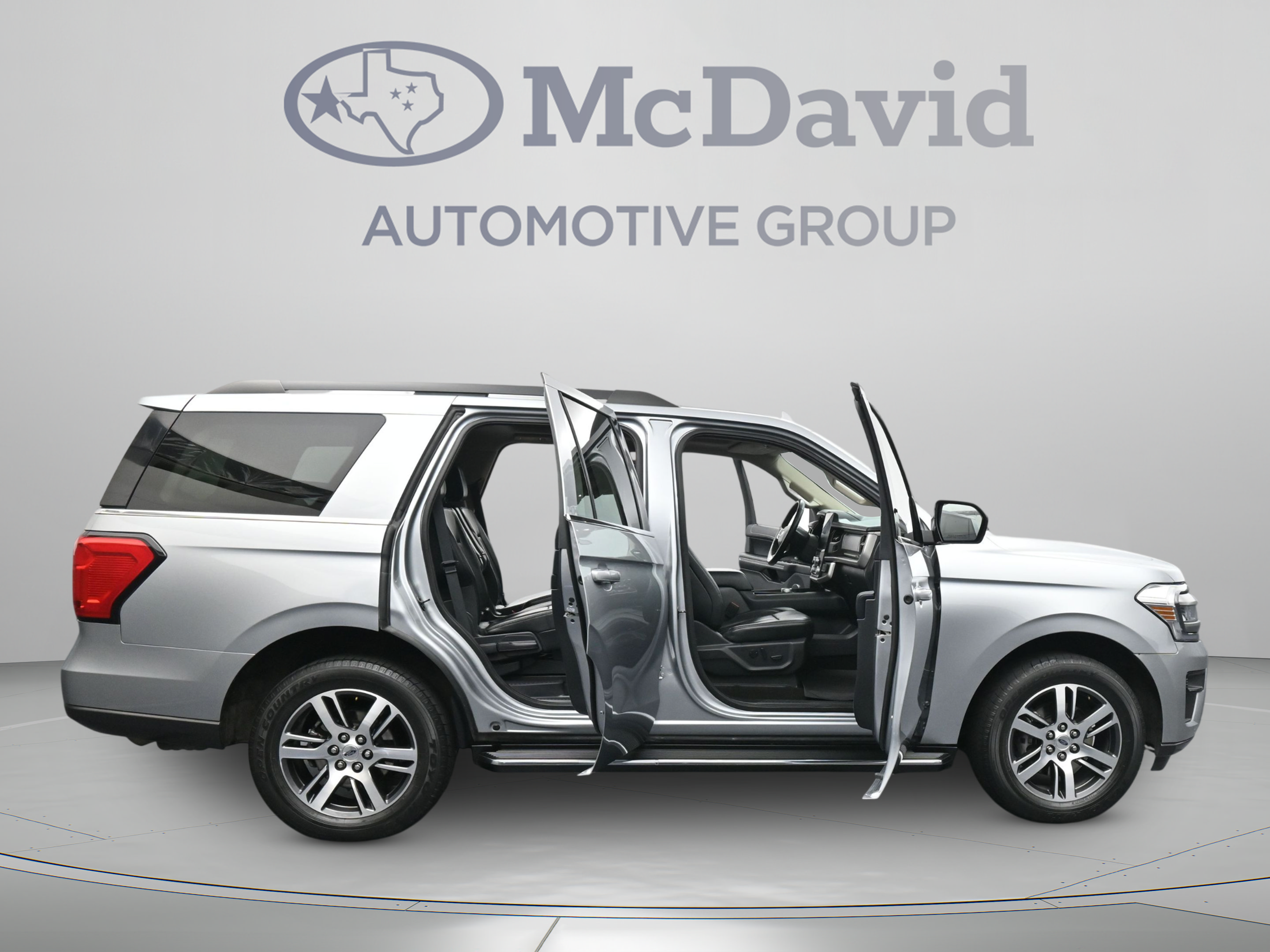 Used 2023 Ford Expedition XLT RWD image 42