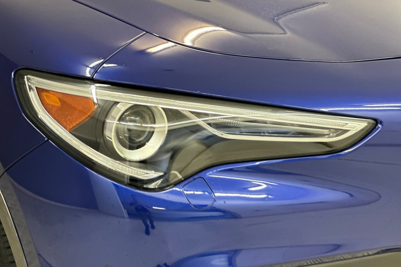 Used 2022 Alfa Romeo Stelvio Ti image 10