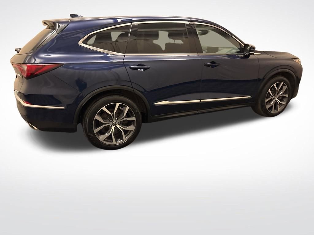 Used 2023 Acura MDX SH-AWD w/ Technology Package image 4