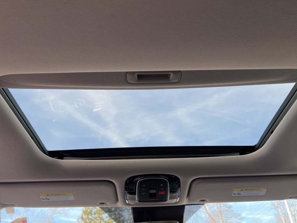 Used 2025 Hyundai Palisade SEL image 32