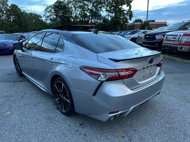 Used 2018 Toyota Camry XSE image 7