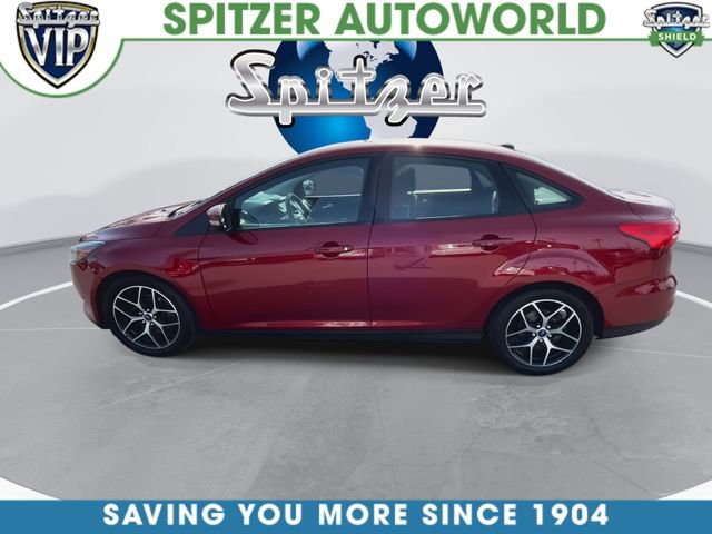Used 2017 Ford Focus SEL image 6