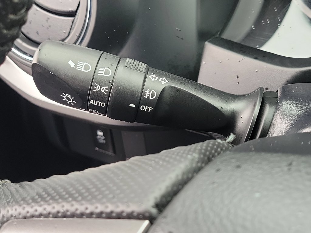 Certified 2023 Toyota Tacoma SR5 AWD/4WD image 11