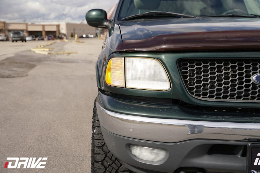 Used 2001 Ford F150 Lariat image 4