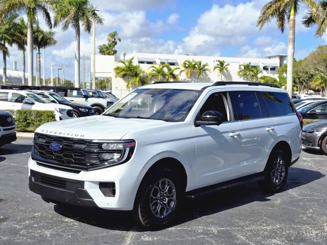 Used 2025 Ford Expedition Active image 27