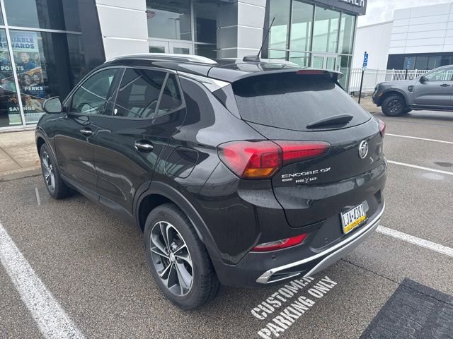 Used 2020 Buick Encore GX Essence w/ Advanced Technology Package AWD/4WD image 4