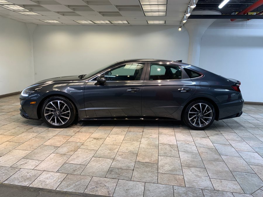 Used 2023 Hyundai Sonata Limited FWD image 4