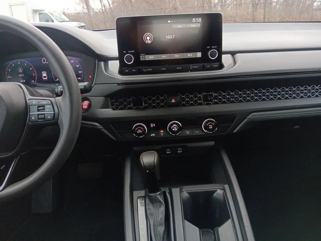 Certified 2024 Honda Accord LX image 17