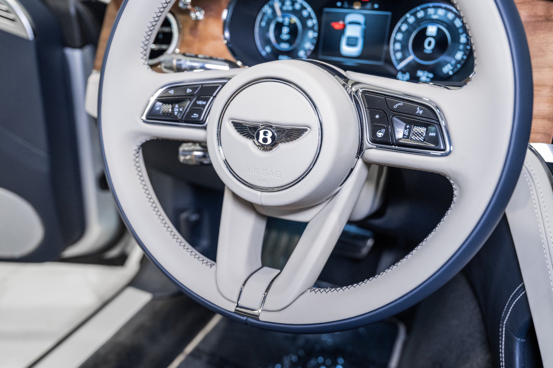 New 2026 Bentley Continental GT AWD/4WD image 42