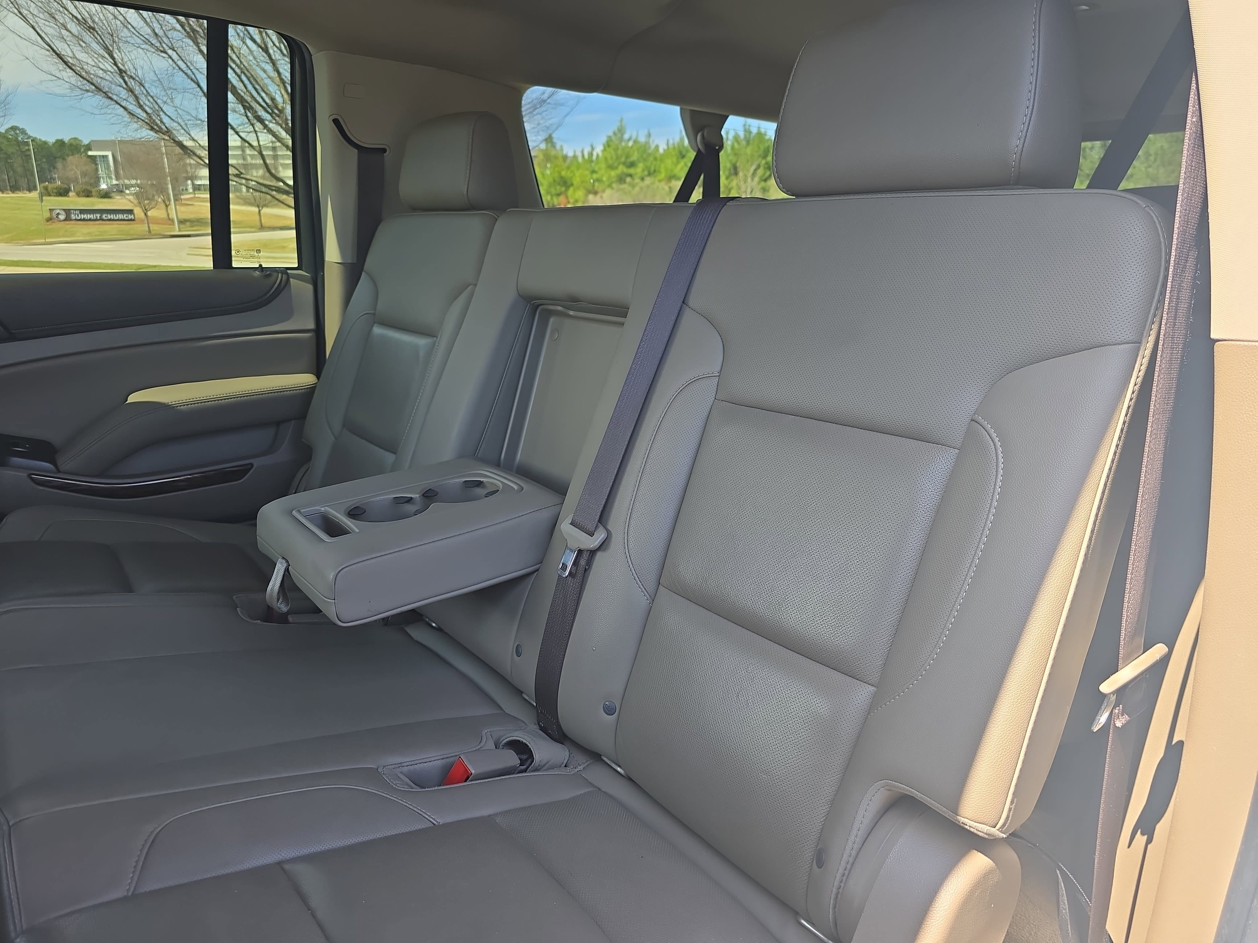 Used 2019 GMC Yukon XL SLT w/ Open Road Package image 16