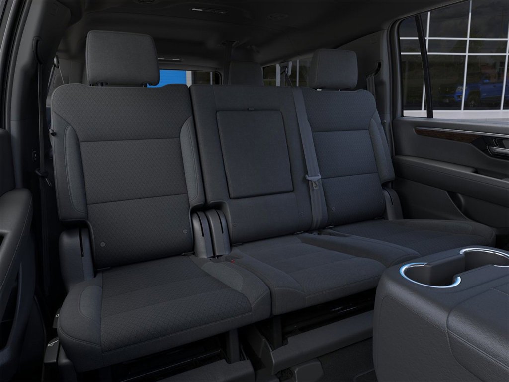 New 2025 Chevrolet Suburban LS image 17