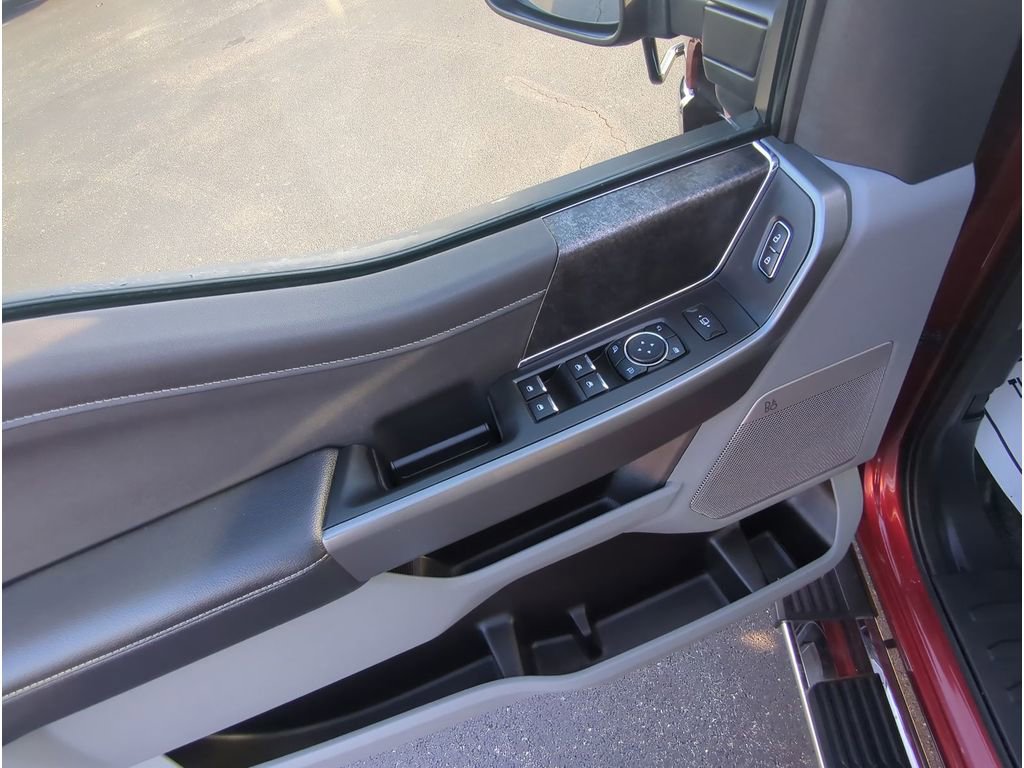 Used 2026 Ford F350 XLT w/ XLT Premium Package image 12