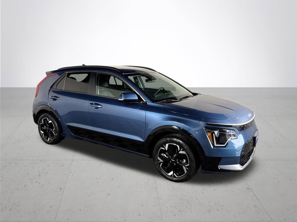 Used 2023 Kia Niro Wind FWD image 4