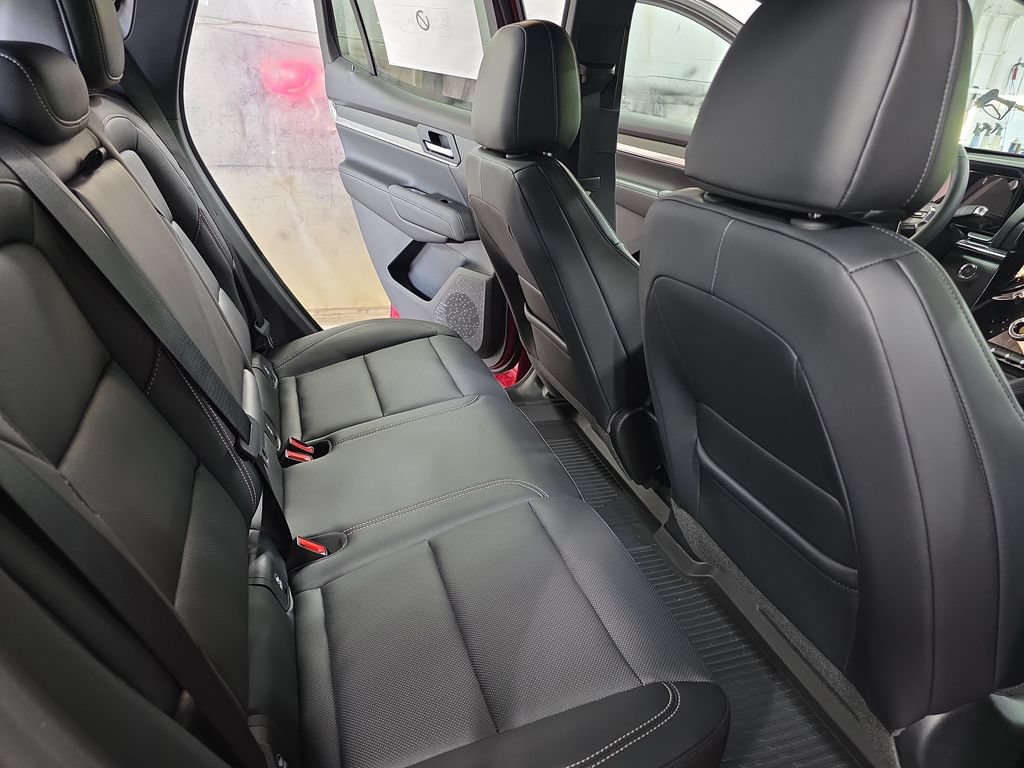 New 2026 GMC Terrain Elevation w/ Elevation Premium Package AWD/4WD image 11