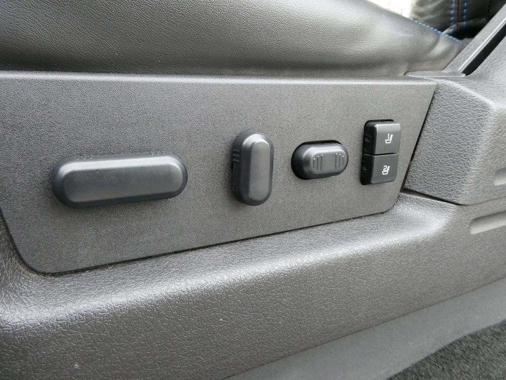 Used 2014 Ford F150 Raptor w/ Equipment Group 801A Luxury image 25