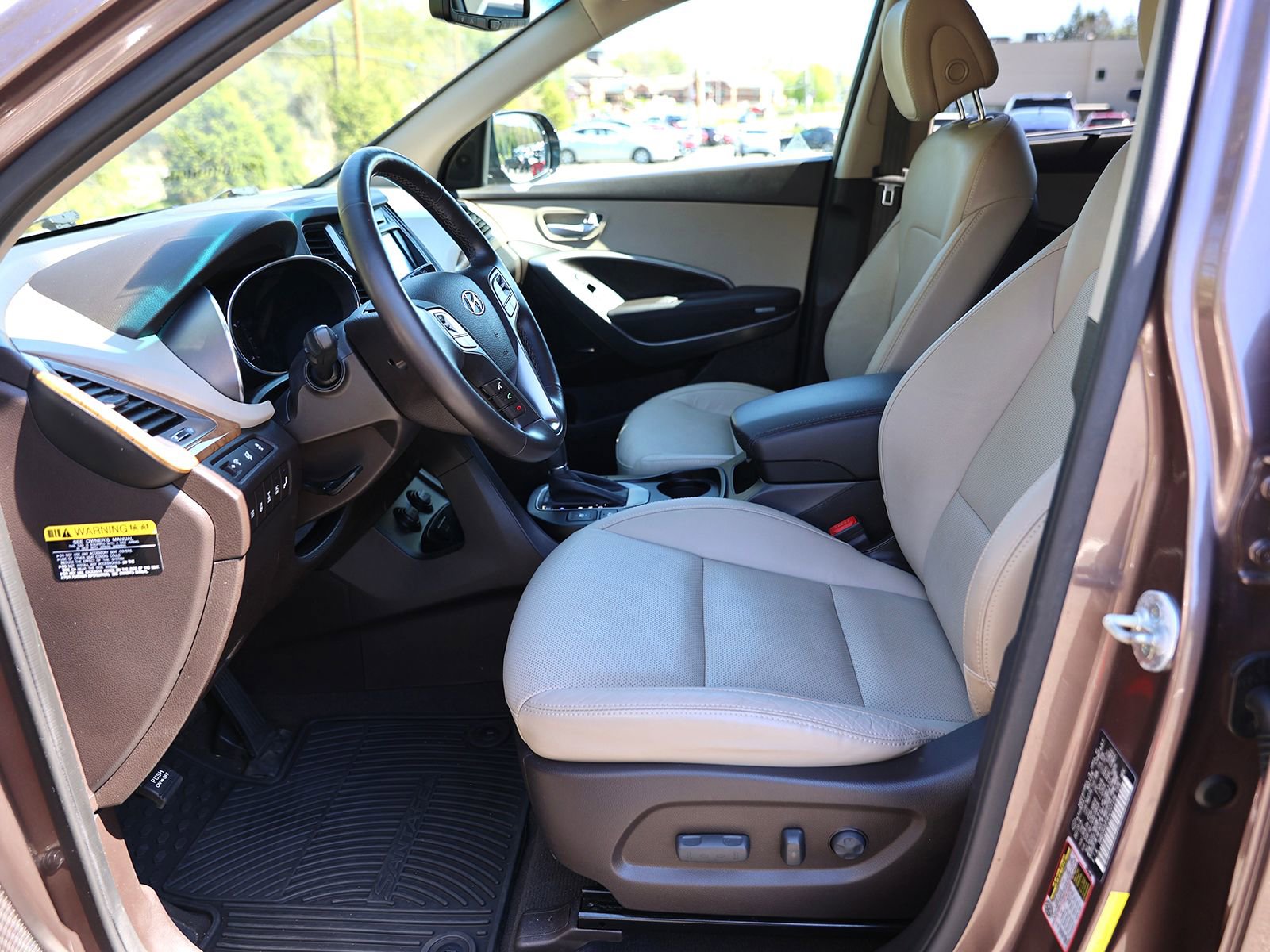 Used 2015 Hyundai Santa Fe GLS w/ Option Group 03 AWD/4WD image 18