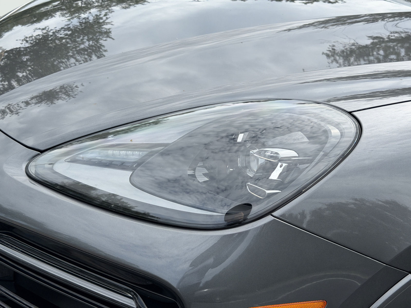 Certified 2022 Porsche Cayenne GTS AWD/4WD image 13