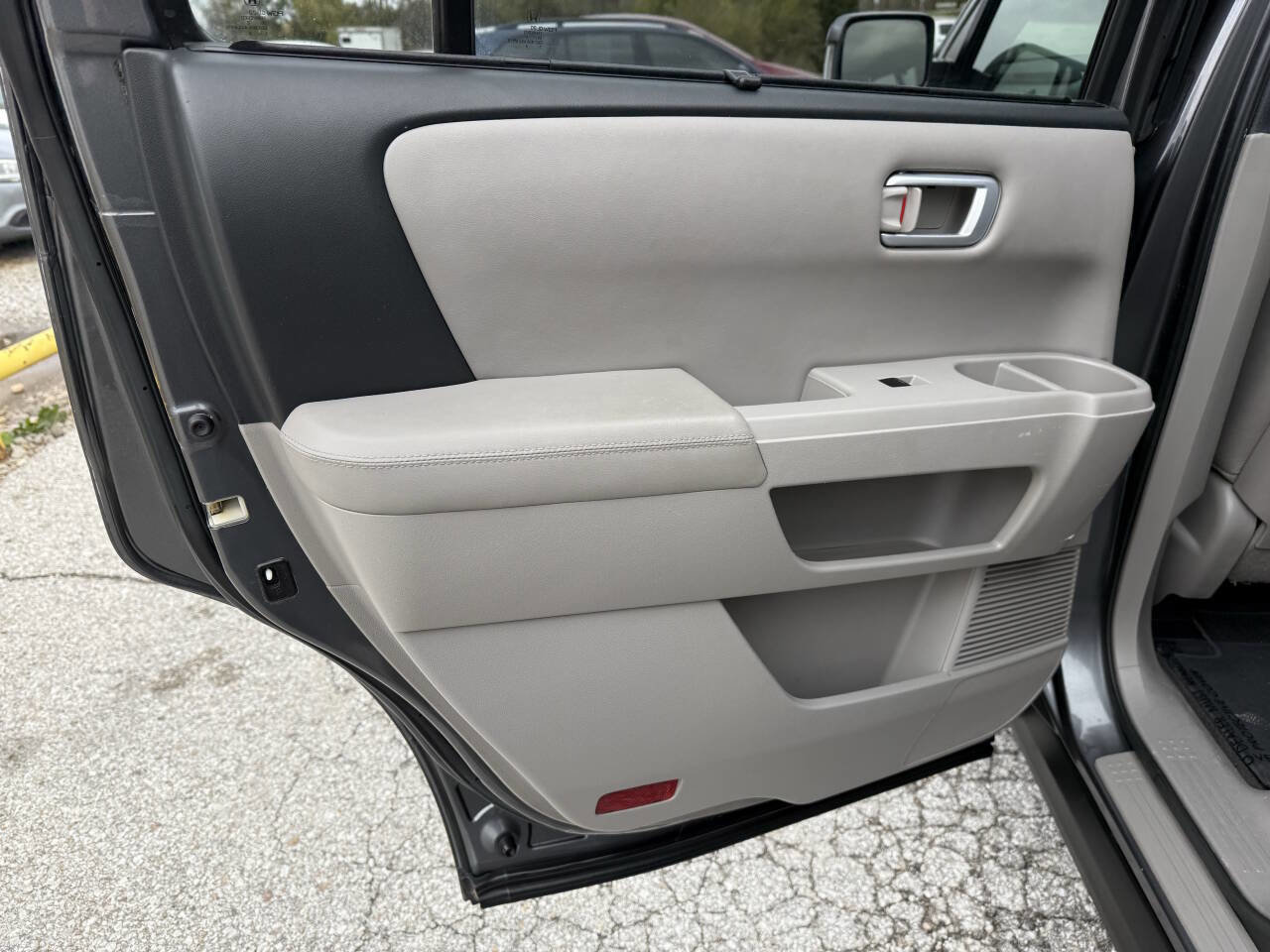 Used 2012 Honda Pilot Touring image 19