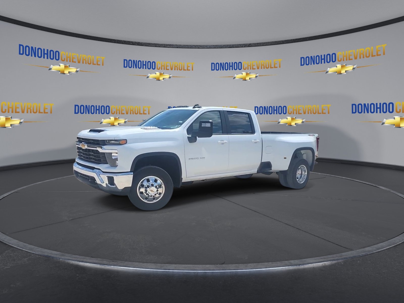 New 2026 Chevrolet Silverado 3500 LT AWD/4WD image 7