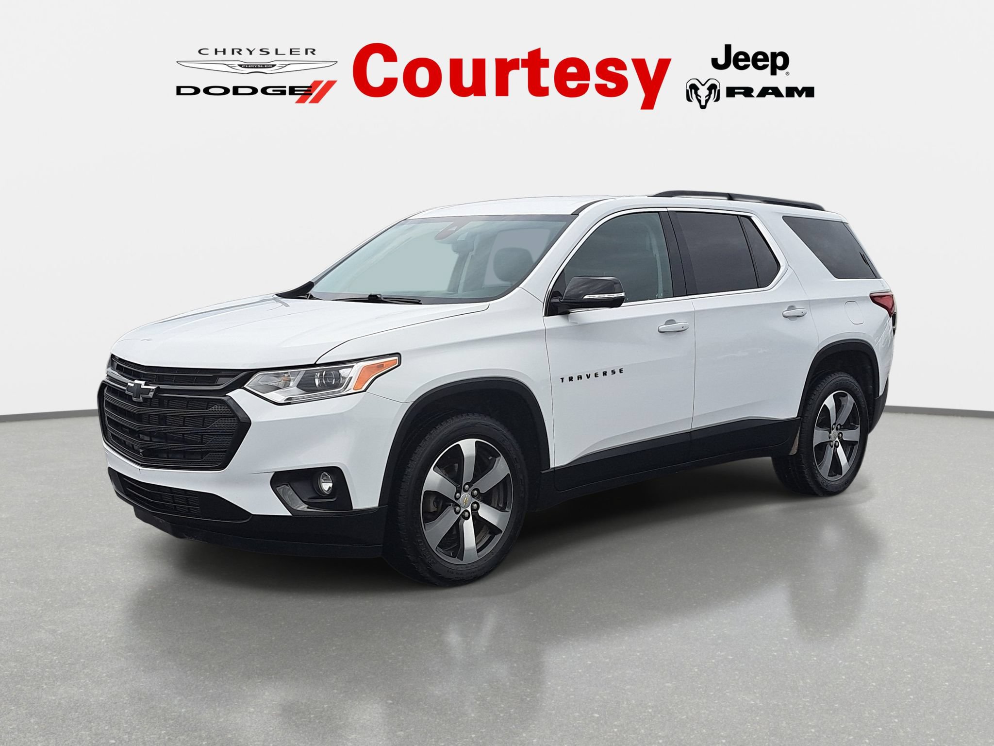 Used 2020 Chevrolet Traverse LT w/ LT Premium Package AWD/4WD image 8