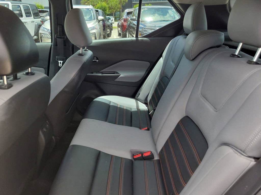 Used 2021 Nissan Kicks SR w/ SR Premium Package FWD image 13