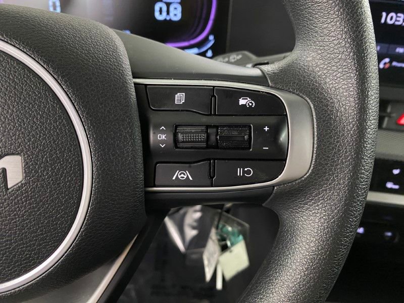 Used 2024 Kia Sportage LX image 38