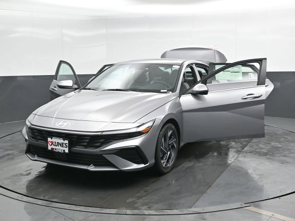 New 2026 Hyundai Elantra Limited w/ Cargo Package image 52