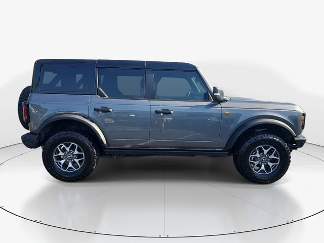 Used 2025 Ford Bronco Badlands AWD/4WD image 3